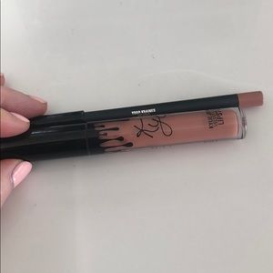 Auth Kylie Jenner lip kit in Todd Kraines velvet